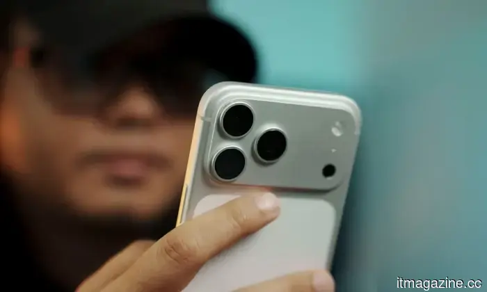 L'iPhone 18 potrebbe ricevere un aumento della RAM, ma solo una piccola parte per eseguire compiti di intelligenza artificiale in iOS 27.
