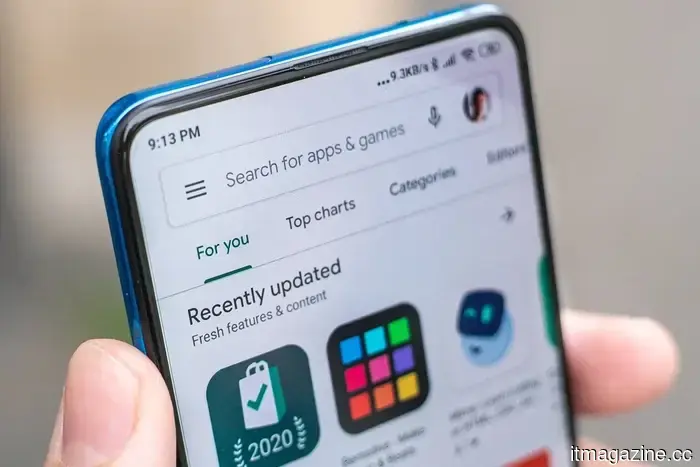 The Google Play Store will improve the process of locating apps that have an appealing appearance on tablets and foldable devices.