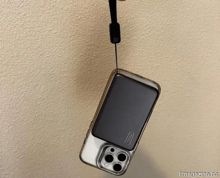 INIU SnapGo Air review: A multifunctional power bank that I don't mind bringing along every day.