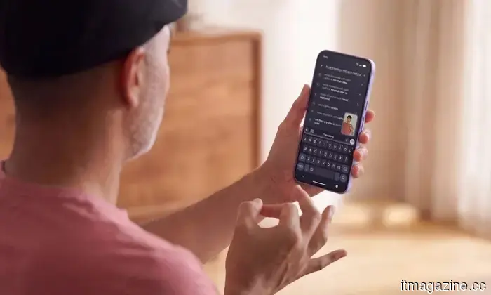 Pixel 11 presenta una nueva forma para que los usuarios sordos se comuniquen con personas que no conocen el lenguaje de señas.