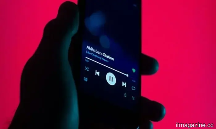 Gemini is entering Google Play, and it will be closely observing your spending patterns.