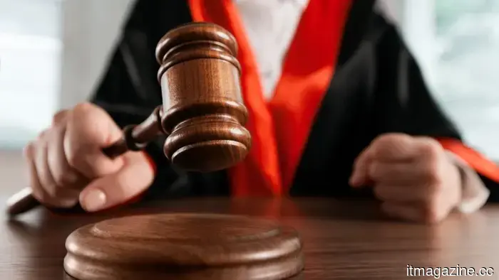 Un juez de EE. UU. dictaminó que los chats de un acusado de fraude con Claude no son privilegiados.