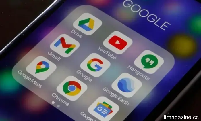 Notorious for being an "Apple copycat," this company presents a clever smartphone battery enhancement that Apple should emulate.
