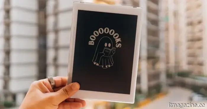 Reasons for selecting the Supernote Nomad instead of other e-ink tablets.