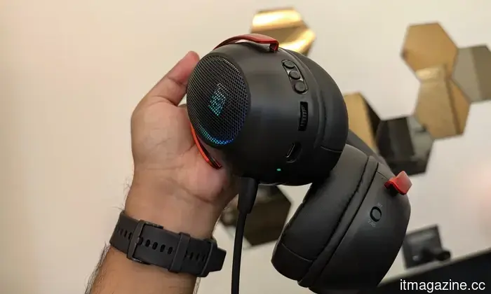 Recensione di Epomaker GX1: Questo auricolare da gioco da $50 non dovrebbe essere così buono