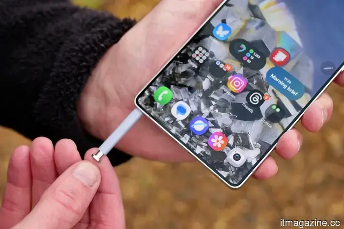 Samsung Galaxy S27 está recibiendo un nuevo modelo Pro, y es el Ultra sin el S Pen.