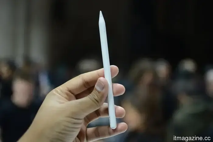 Apple may introduce two new Apple Pencils next spring in conjunction with the iPad Pro release.