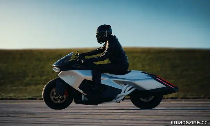 The BMW Motorrad Vision K18 is a raw metal, six-cylinder machine that will invade your motorcycle fantasies.
