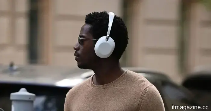 Наушники Sony WH-1000XX замечены в дикой природе перед официальным запуском.
