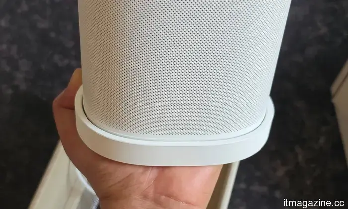 Sonos Play review: An ideal portable speaker that I can't resist using.