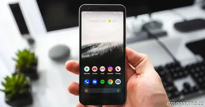 Телефоны Android могут предупреждать вас, если вы открываете финансовые приложения во время мошеннического звонка.
