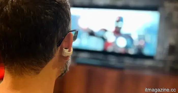 Open-ear earbuds are the latest headphones for those seeking plausible deniability.