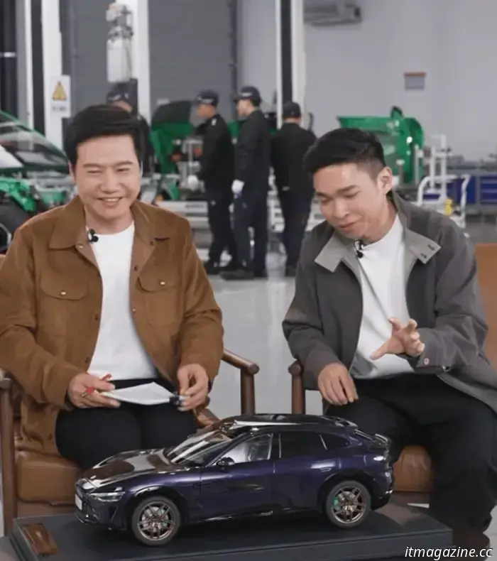 Генеральный директор Xiaomi разобрал YU7 в прямом эфире из-за опасений по поводу безопасности и поставил цель по поставкам на 2026 год — 550 000 единиц.