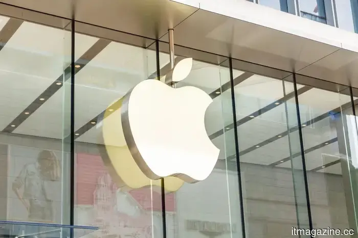Apple sta facendo causa a OpenAI per furto di segreti commerciali in una causa clamorosa.