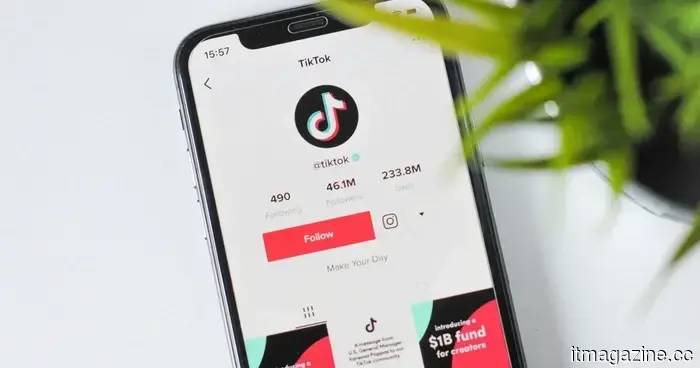 TikTok может вскоре позволить вам отправлять деньги прямо через личные сообщения.