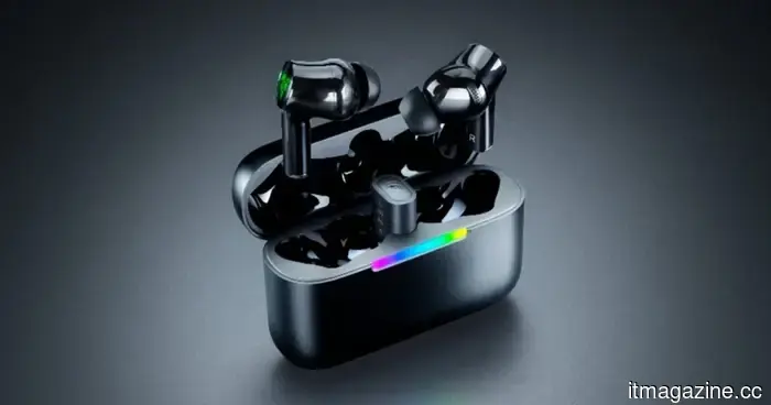 Razer's latest Hammerhead V3 HyperSpeed earbuds eliminate the frustrations of sluggish Bluetooth connectivity.