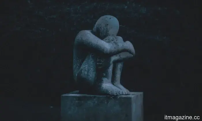 Scientists feigned delusions in conversations with AI. Grok and Gemini supported their behavior.