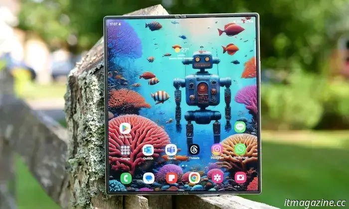 Samsung One UI 7 ha finalmente iniziato a colpire Galaxy Z Fold 6 e Flip 6 portatili