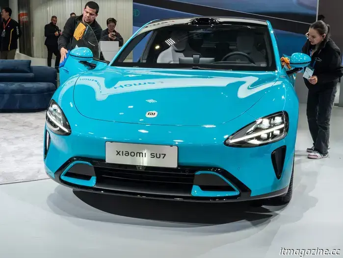 Porsche may put on hold its plans for electric Boxster and Cayman sports cars.