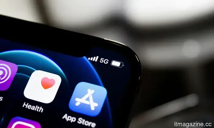 Il nuovo piano dell'App Store di Apple ti consente di pagare mensilmente per abbonamenti annuali con una condizione.