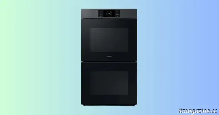 Это предложение на двойную встраиваемую духовку Samsung BESPOKE позволяет сэкономить $1,070 — сама духовка оснащена встроенной камерой для готовки на базе ИИ.