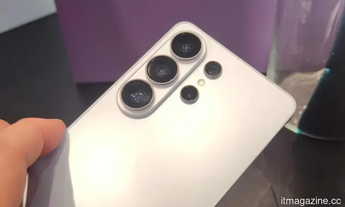 Estas 3 características del S26 Ultra me hacen extrañar aún más mi iPhone 17 Pro.