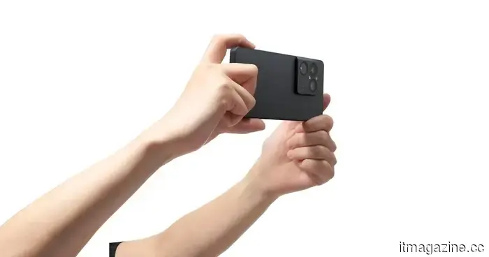 The Xperia 1 VIII is Sony's newest phone for camera enthusiasts, but I have concerns about the extensive use of AI tuning.