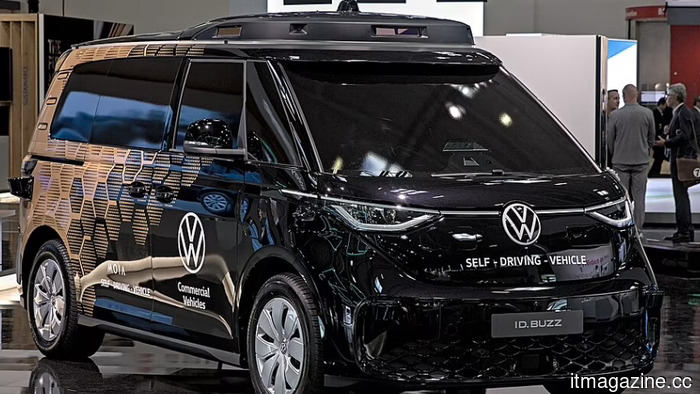 Volkswagen вступает в гонку роботакси с совместным шаттл-сервисом в Гамбурге