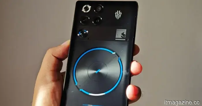 Red Magic's newest gaming smartphone appears as though it has emerged from an esports laboratory.