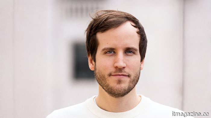 Former Tesla Optimus scientist establishes UMA to create a humanoid robot for Europe.