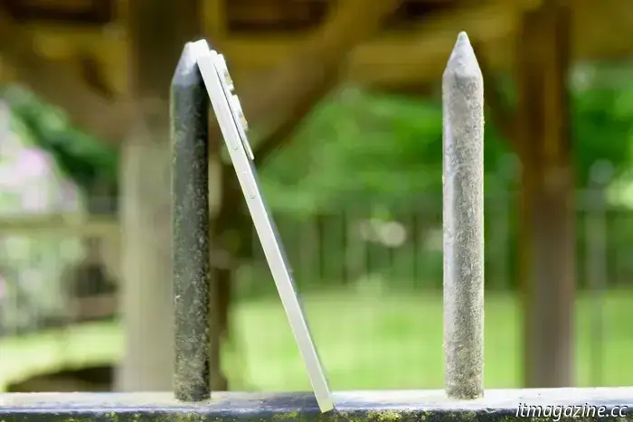 Reasons why I think Samsung should produce the Galaxy S26 Edge instead of canceling it.