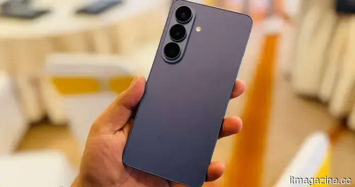 I tested the AI editing tools on my Galaxy S26, and it completely amazed me.