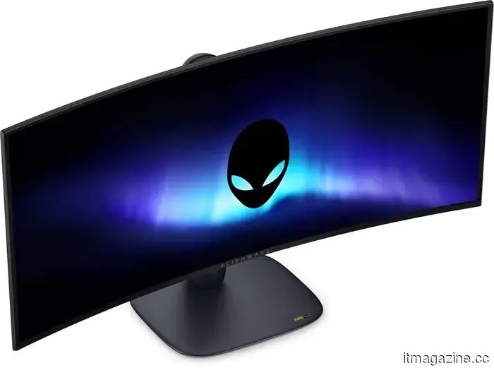 Dell's Alienware has introduced the world's first 39-inch 5K OLED monitor featuring RGB screen technology.