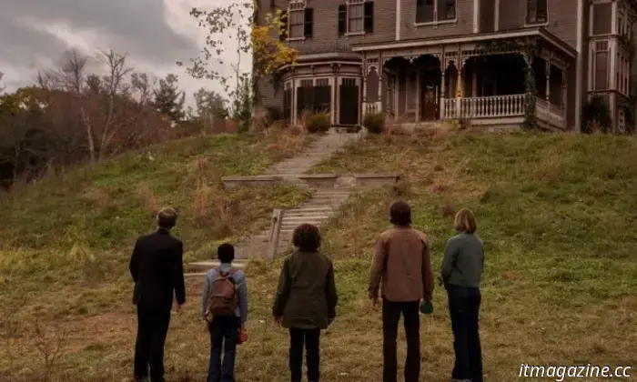 The trailer for The Life of Chuck features Tom Hiddleston in a heartfelt adaptation of Stephen King's work.