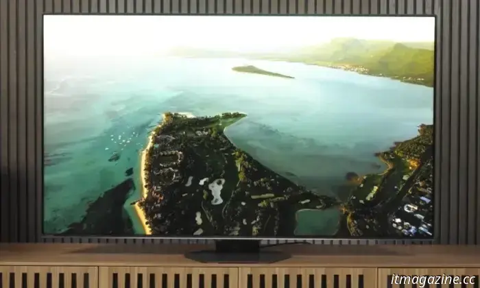 Questo TV da gioco OLED da 42 pollici di Samsung ha un bel sconto