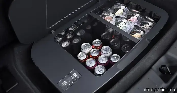 Ahora puedes comprar un refrigerador frunk para tu Model Y directamente de Tesla.