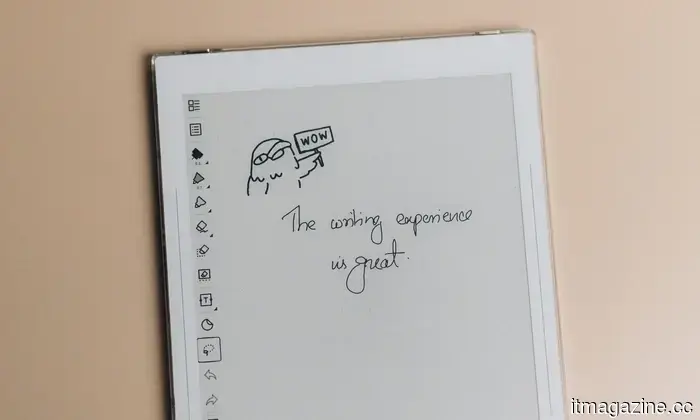 Reasons for selecting the Supernote Nomad instead of other e-ink tablets.