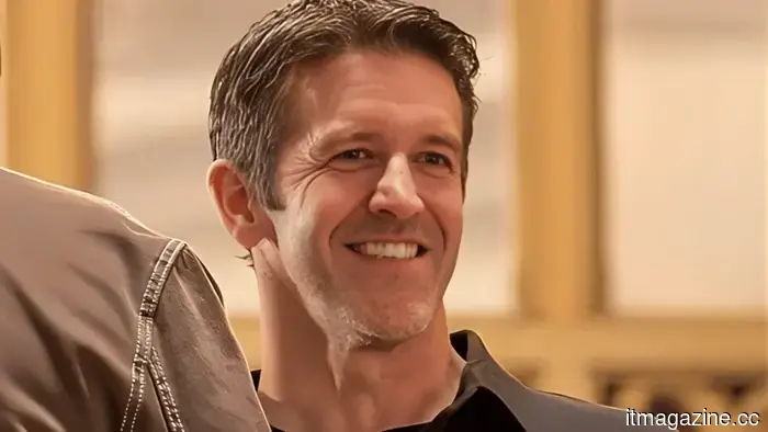 tim-cook-resigns-as-apple-ceo-john-ternus