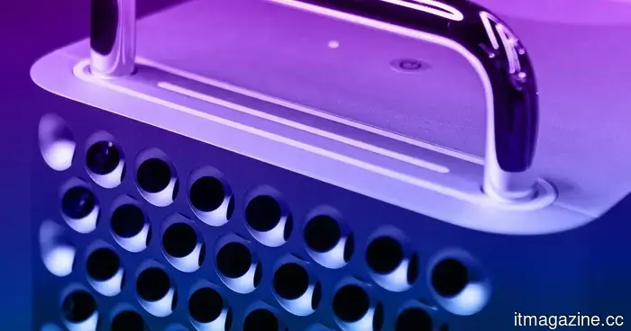 El Mac Pro con forma de rallador de queso ya no existe, pero Apple aún te venderá uno viejo.