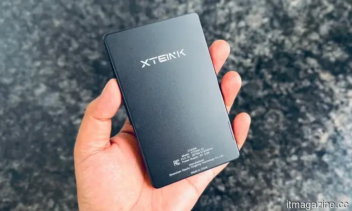 Recensione di Xteink X4: Dubitavo di questo piccolo e-reader, ma ha corretto le mie cattive abitudini di utilizzo dello schermo.