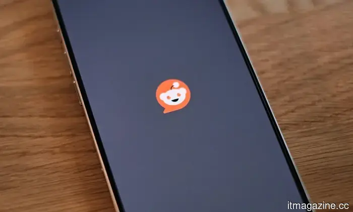 Reddit puede pedirte que demuestres que eres humano mientras toma medidas contra las cuentas de bots.