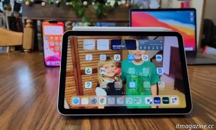 The $999 iPad Pro M4 is available with a $100 discount at certain retailers today.