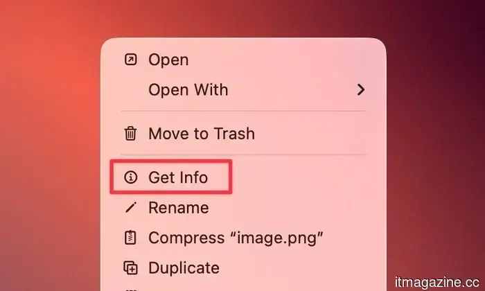 How to modify the default applications on a Mac
