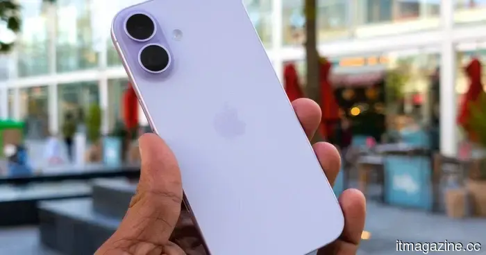 The iPhone 18 might receive the RAM upgrade it urgently requires.