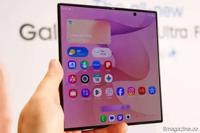 Samsung presentó el Galaxy Z Fold 8 Ultra