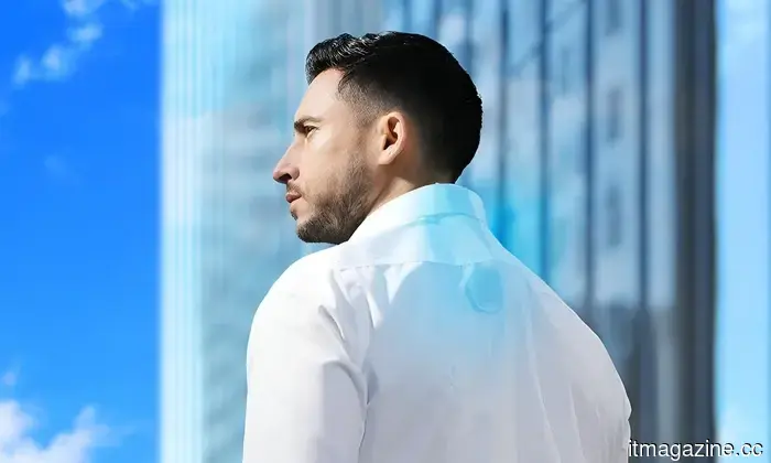 Il condizionatore d'aria indossabile di Sony è tornato, e in qualche modo è diventato più cool.