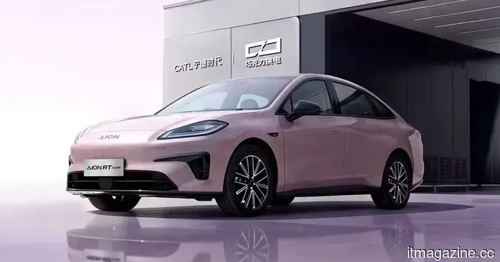 China's newest electric vehicle sensation is priced at $13,000, has a range exceeding 300 miles, and features a battery swap time of just 99 seconds.