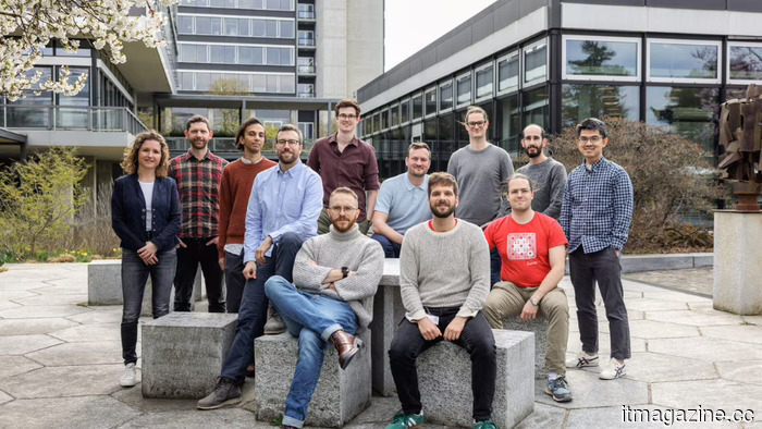 ZuriQ secures $25.5 million to expand its 2D quantum architecture.