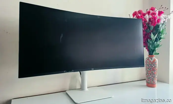 Dell 34 Plus USB-C monitor review: An ultrawide beauty with delightful surprises
