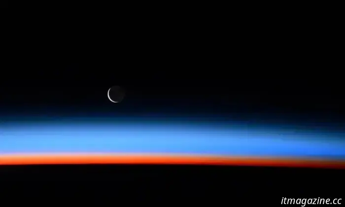 The breathtaking photo taken by the astronaut would fit perfectly in an art gallery.